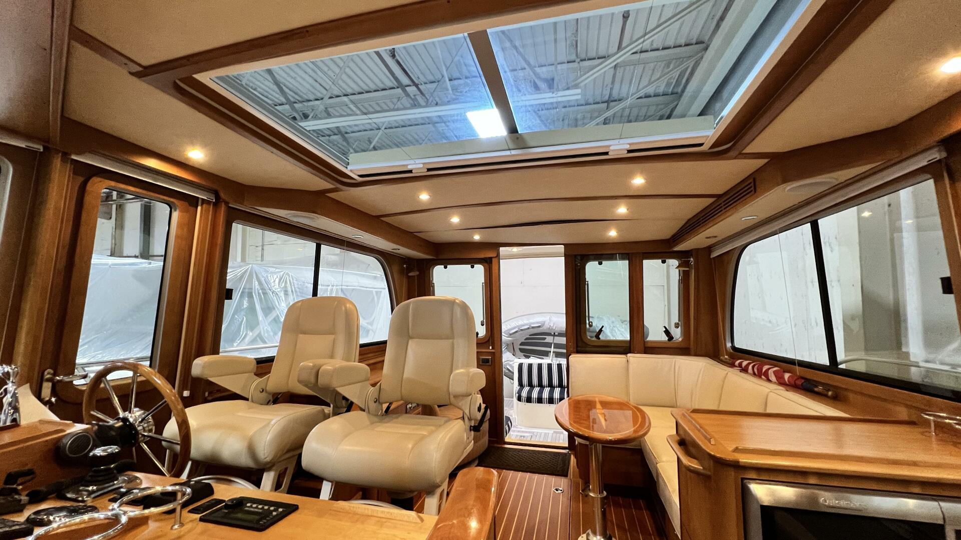 Slide: The Image of Sabre 40 Sedan 2011 - 4818663