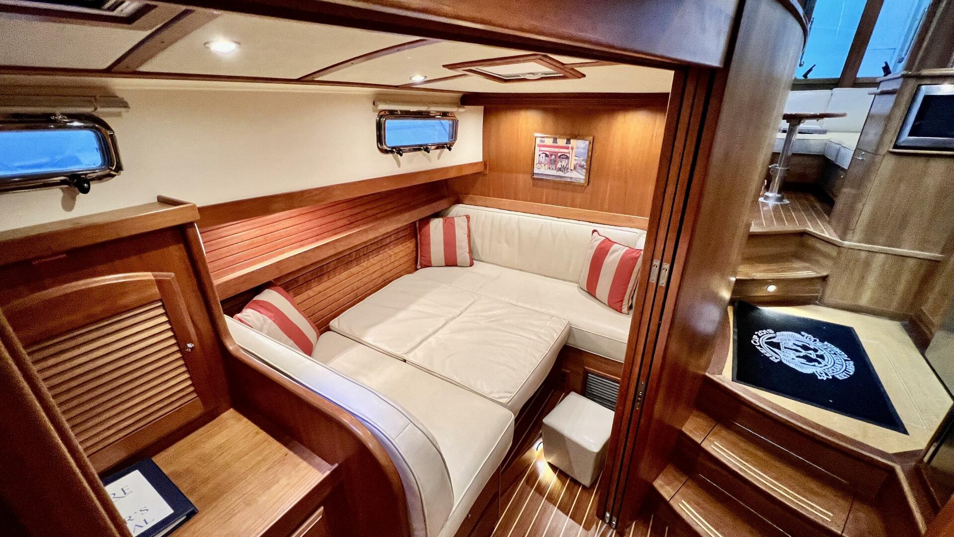 Slide: The Image of Sabre 40 Sedan 2011 - 4818682