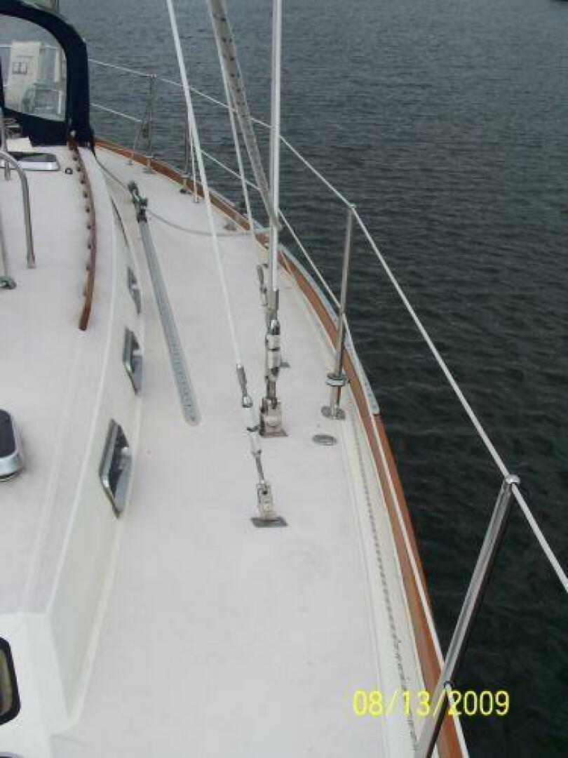 Slide: The Image of Sabre 425 Sloop 1996 - 4907308