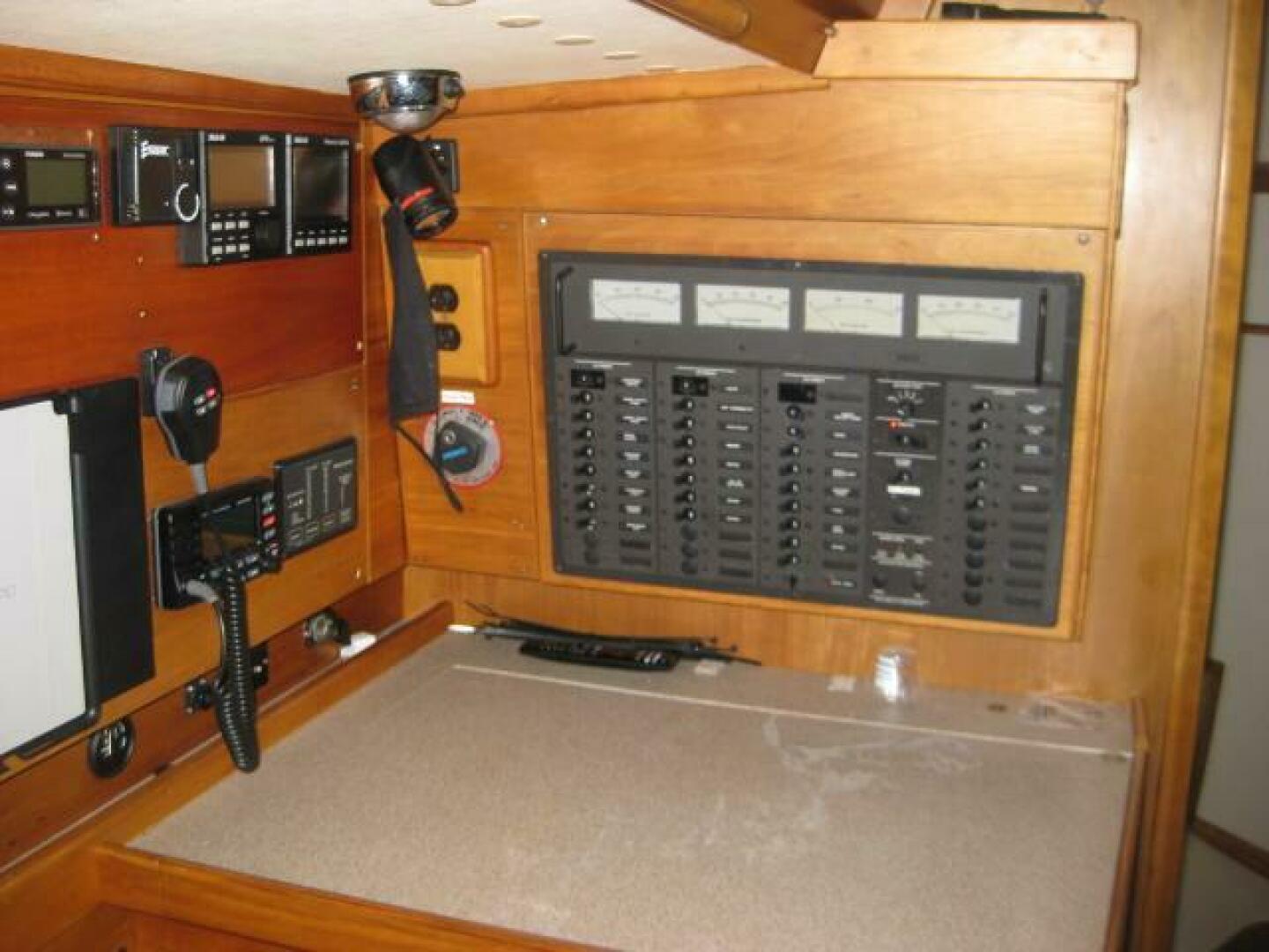 Slide: The Image of Sabre 425 Sloop 1996 - 4907322