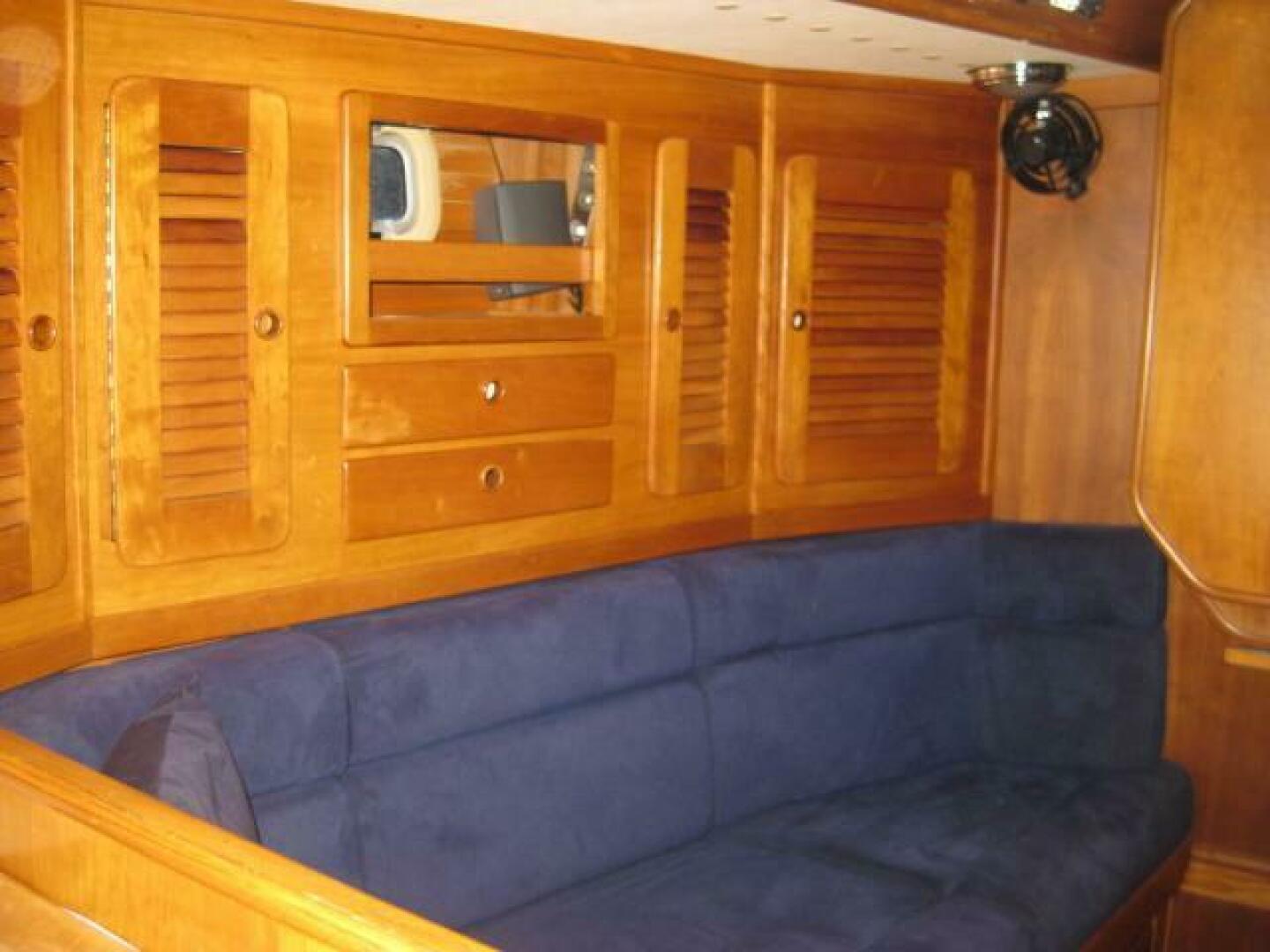 Slide: The Image of Sabre 425 Sloop 1996 - 4907325