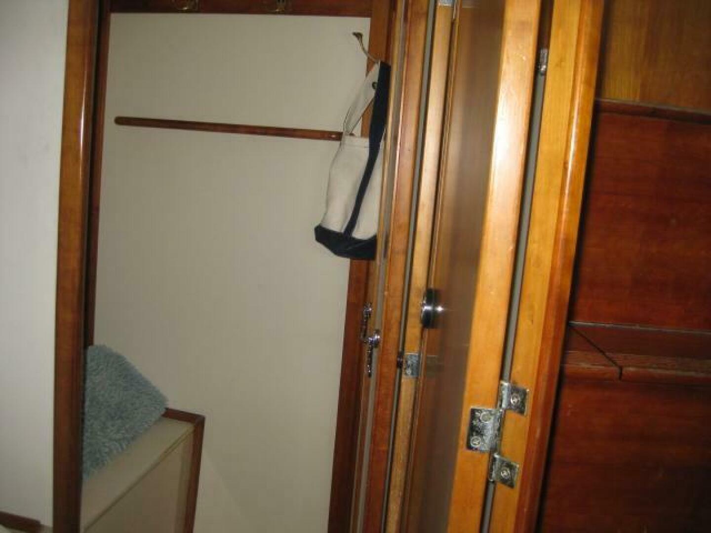 Slide: The Image of Sabre 425 Sloop 1996 - 4907366