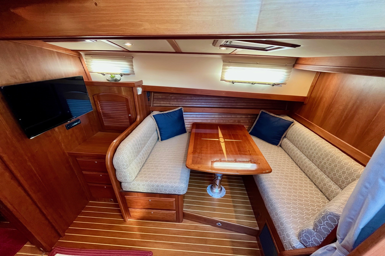 Slide: The Image of Sabre 42 SALON EXPRESS 2015 - 33