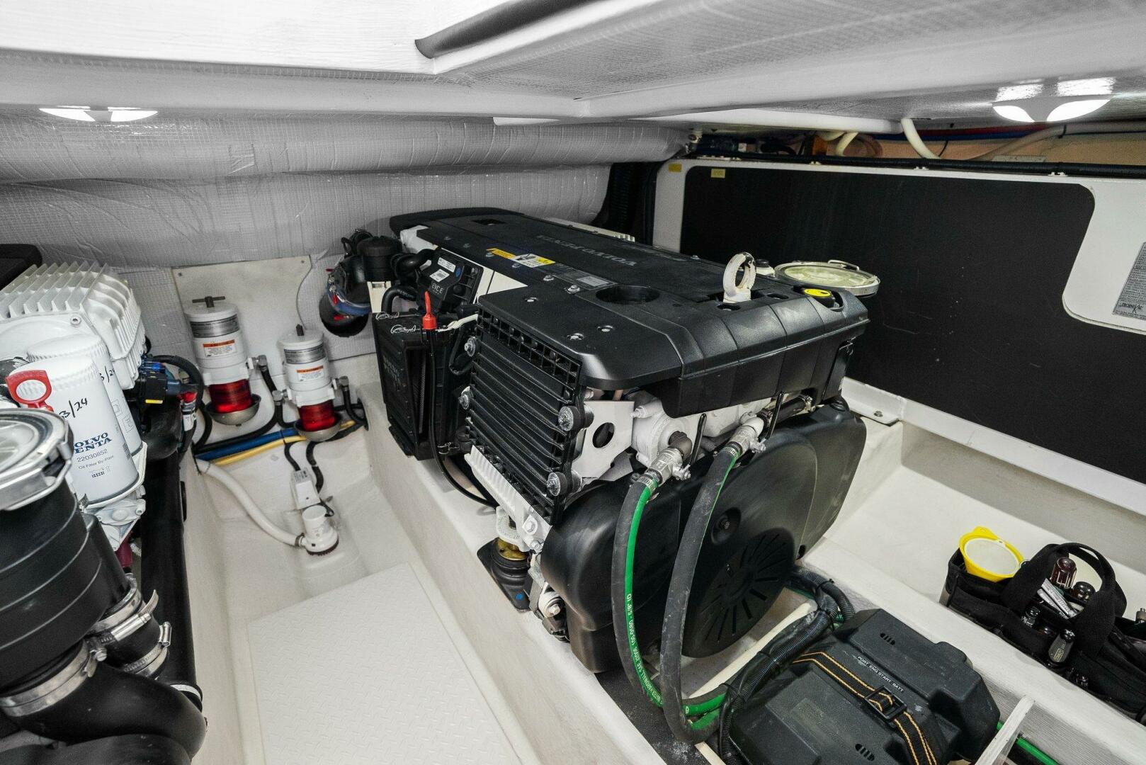 Slide: The Image of 2016 Sabre 42 Salon Express- PABLO'S CRUISE- Engine Room - 5313260