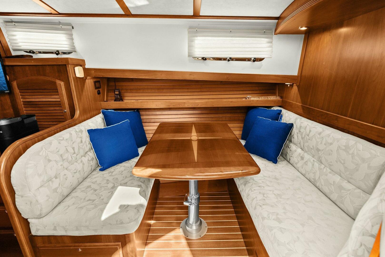 Slide: The Image of 2016 Sabre 42 Salon Express- PABLO'S CRUISE- Dinette - 5313288