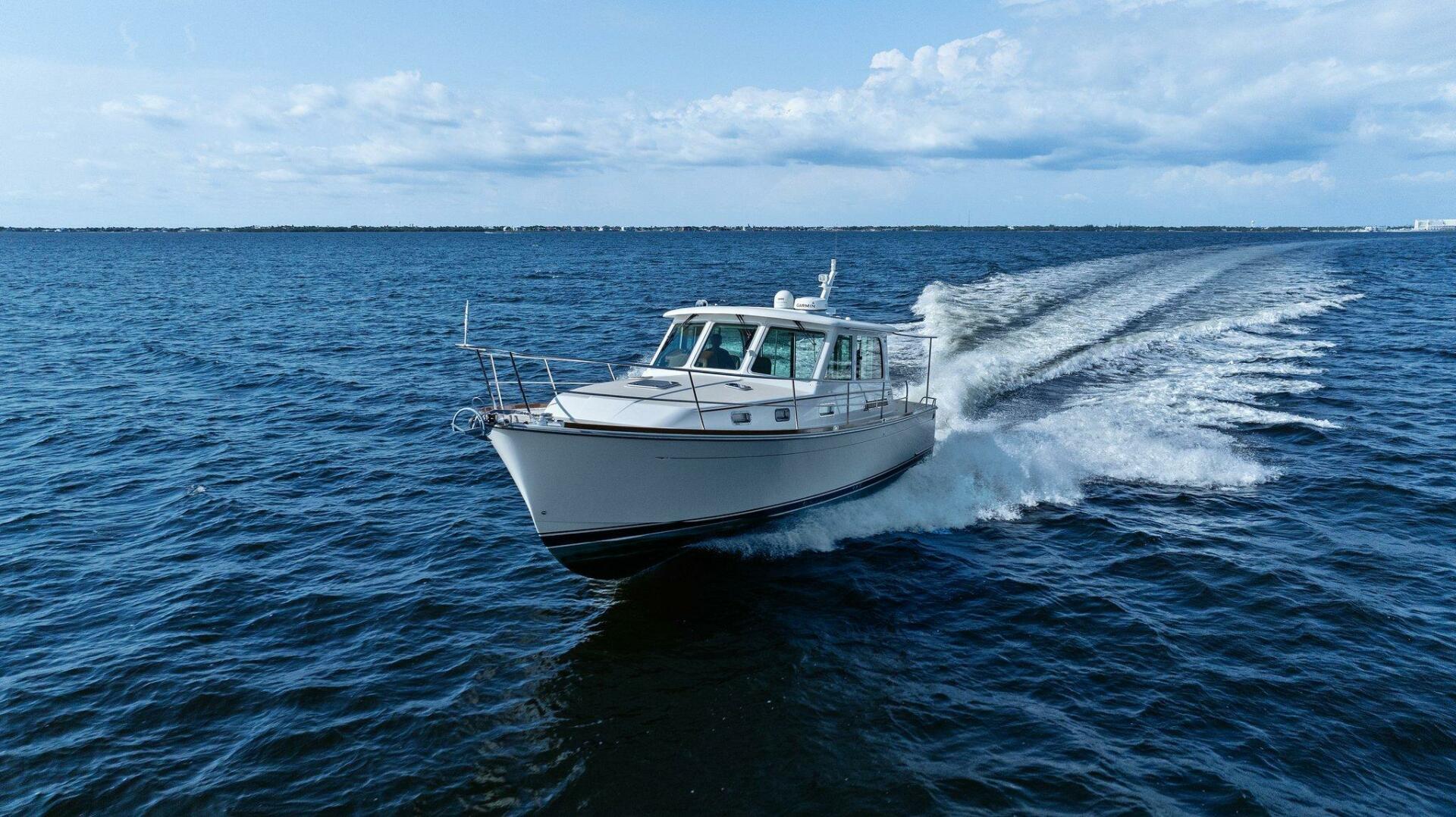 Slide: The Image of 2016 Sabre 42 Salon Express- PABLO'S CRUISE- Bow - 5313257
