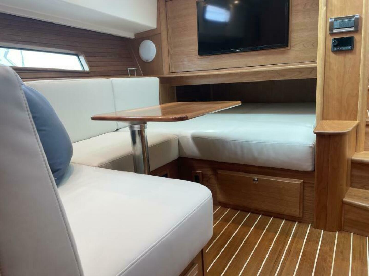 Slide: The Image of Sabre 43 Salon Express 2023 - 4719289