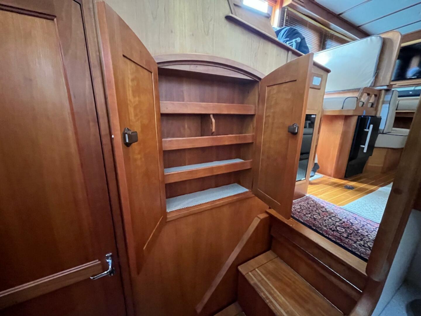 Slide: The Image of Sabre 47 Aft Cabin 2004 - 4907929