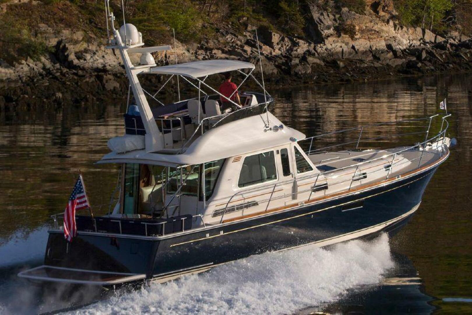 Slide: The Image of Sabre 48 Fly Bridge 2026 - 5281833