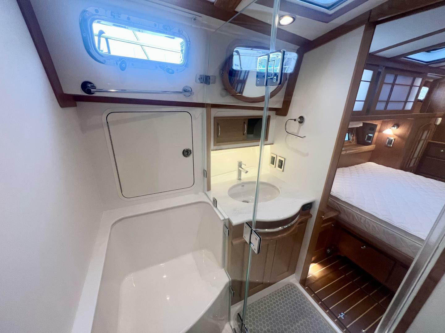 Slide: The Image of Sabre 48 Salon Express 2025 - 4958198