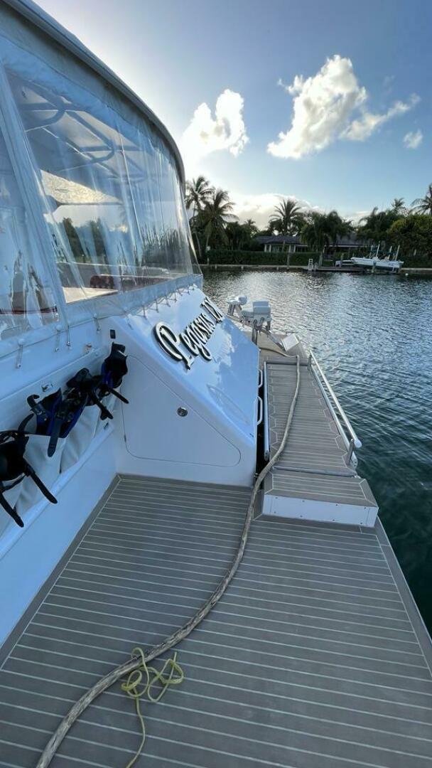 Slide: The Image of Sabre Catamarans 2004 - 4825019