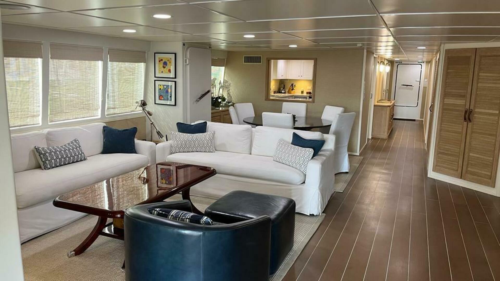 Slide: The Image of Sabre Catamarans 2004 - 4825024