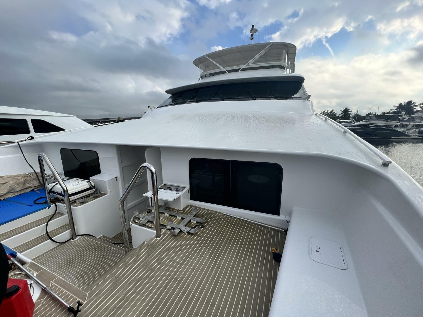 Slide: The Image of Sabre Catamarans 2004 - 4825028