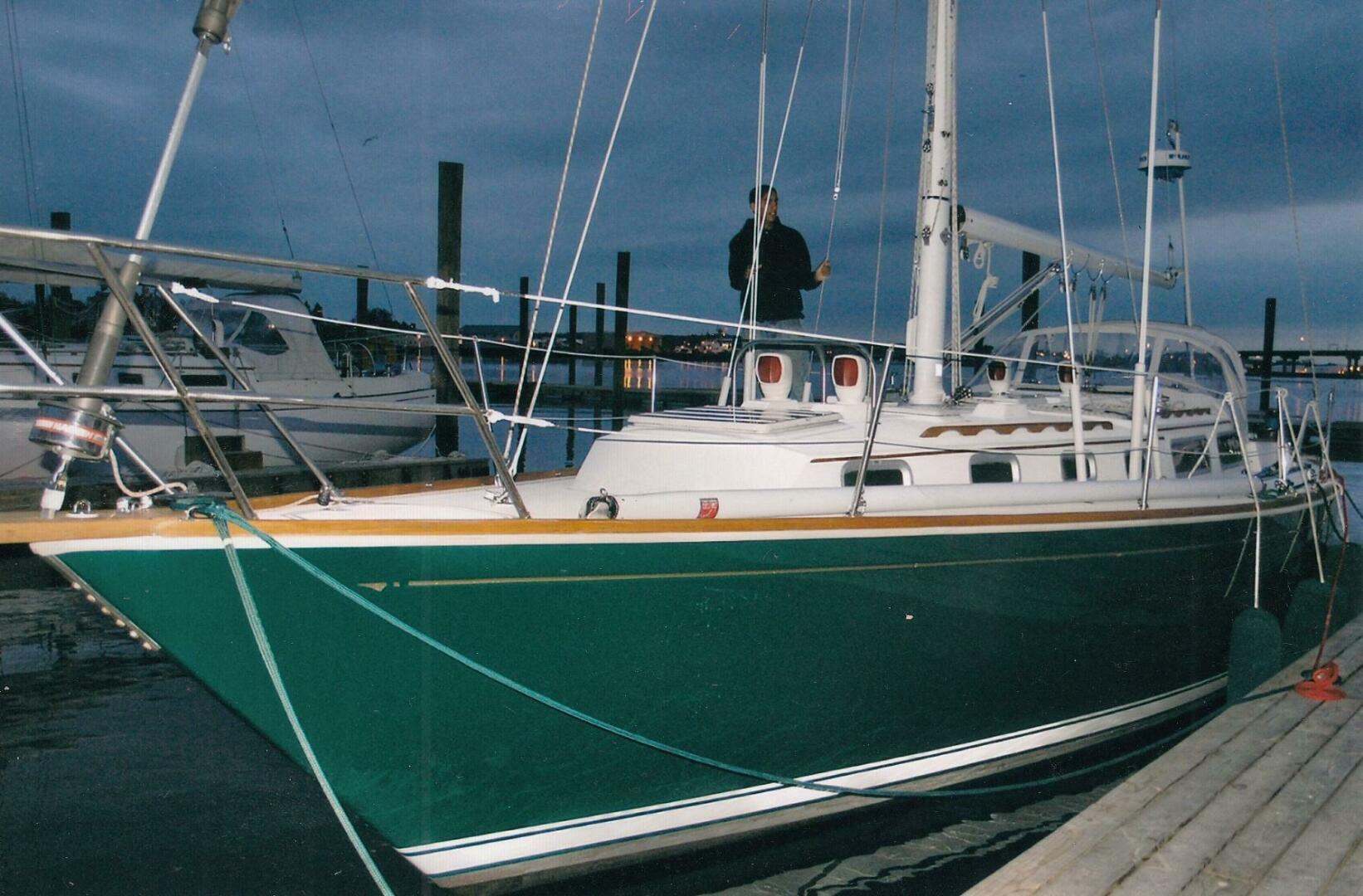 Slide: The Image of Sabre MK I Masthead SLOOP 1983 - 5143256