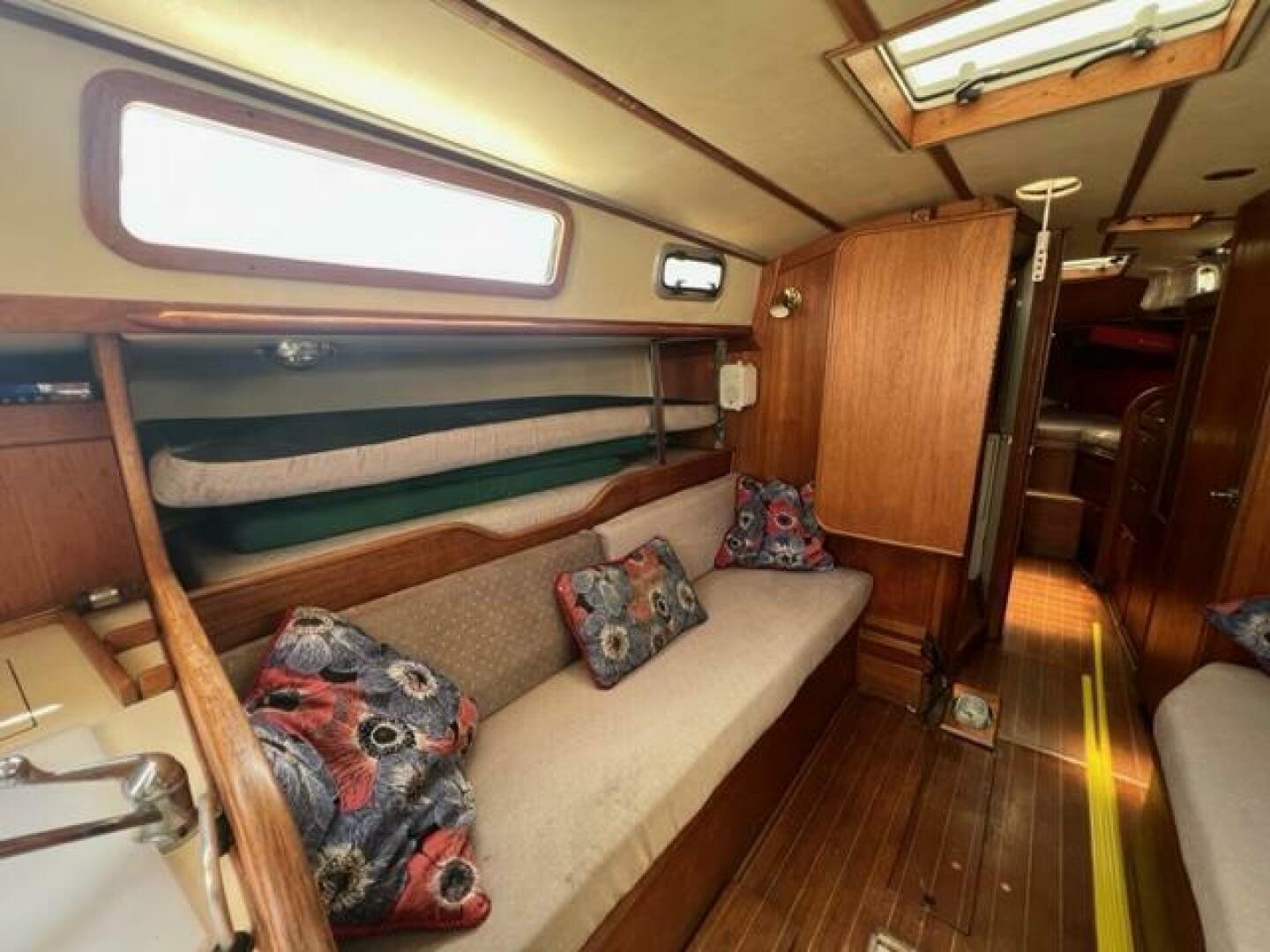 Slide: The Image of Sabre MK I Masthead SLOOP 1983 - 5145093