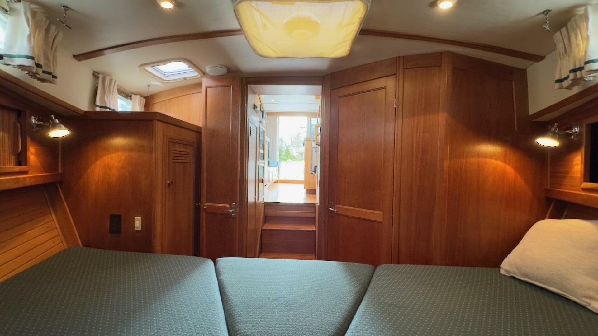 Slide: The Image of Sabreline 34 1997 - 5280610