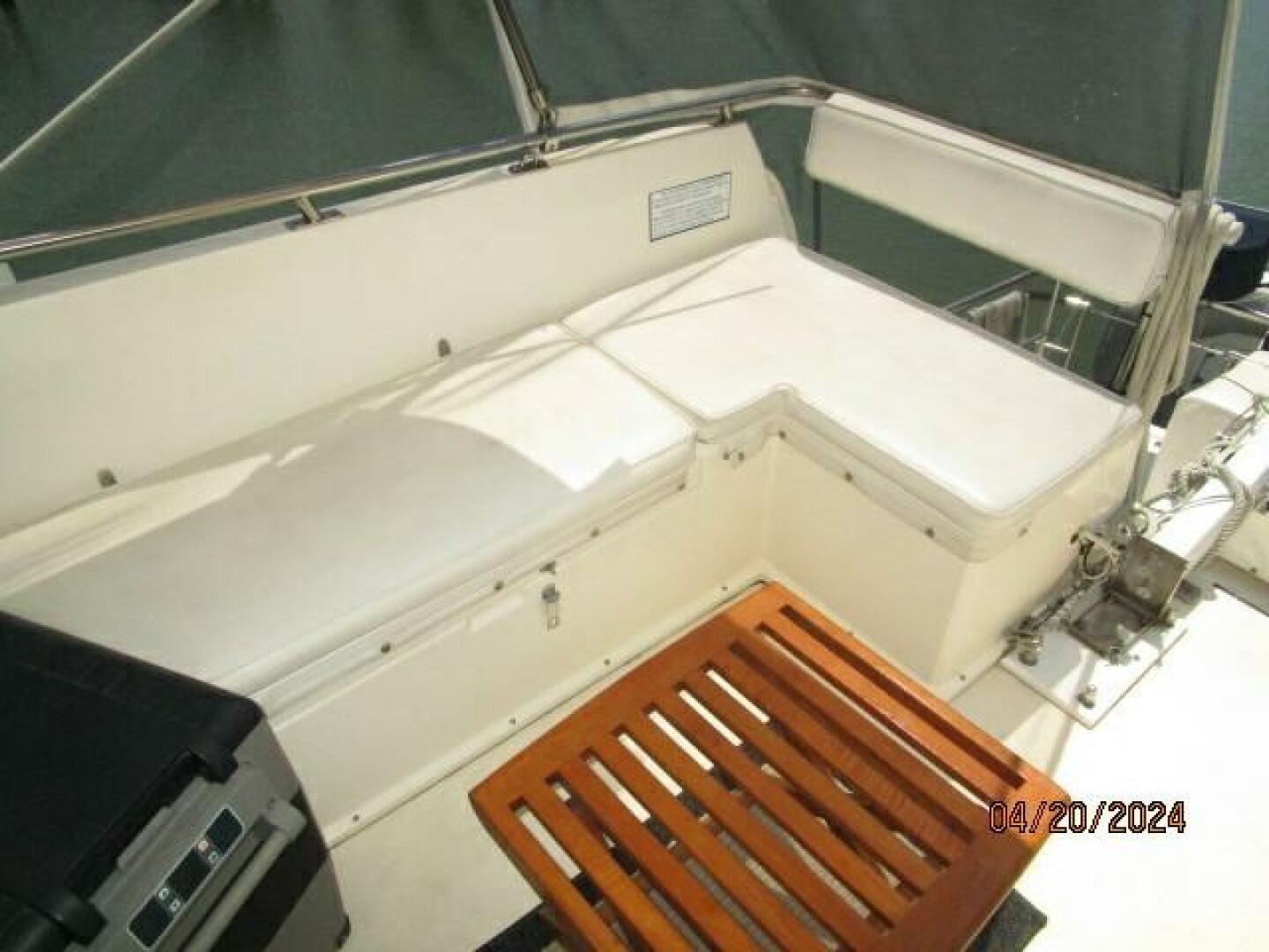 Slide: The Image of 36' Sabreline flybridge starboard seating - 4329931