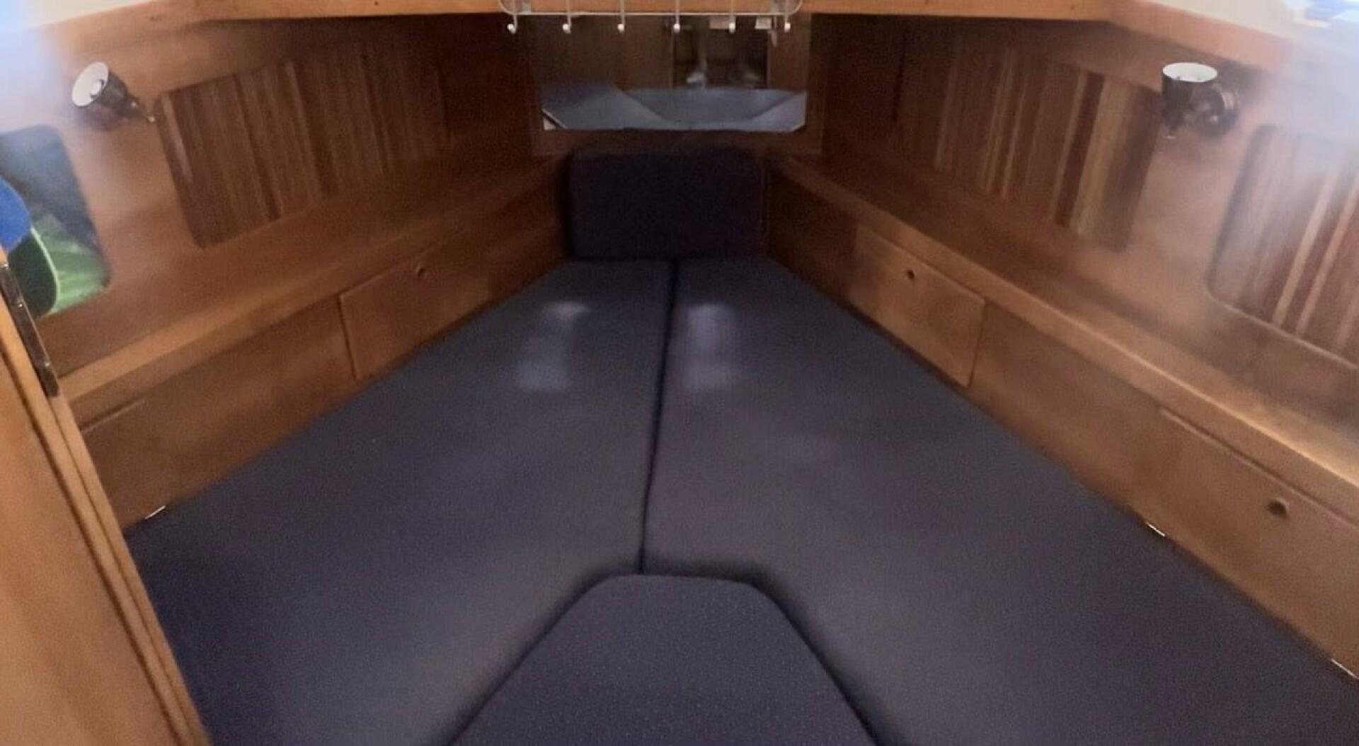 Slide: The Image of 36' Sabreline guest stateroom2 - 4329949