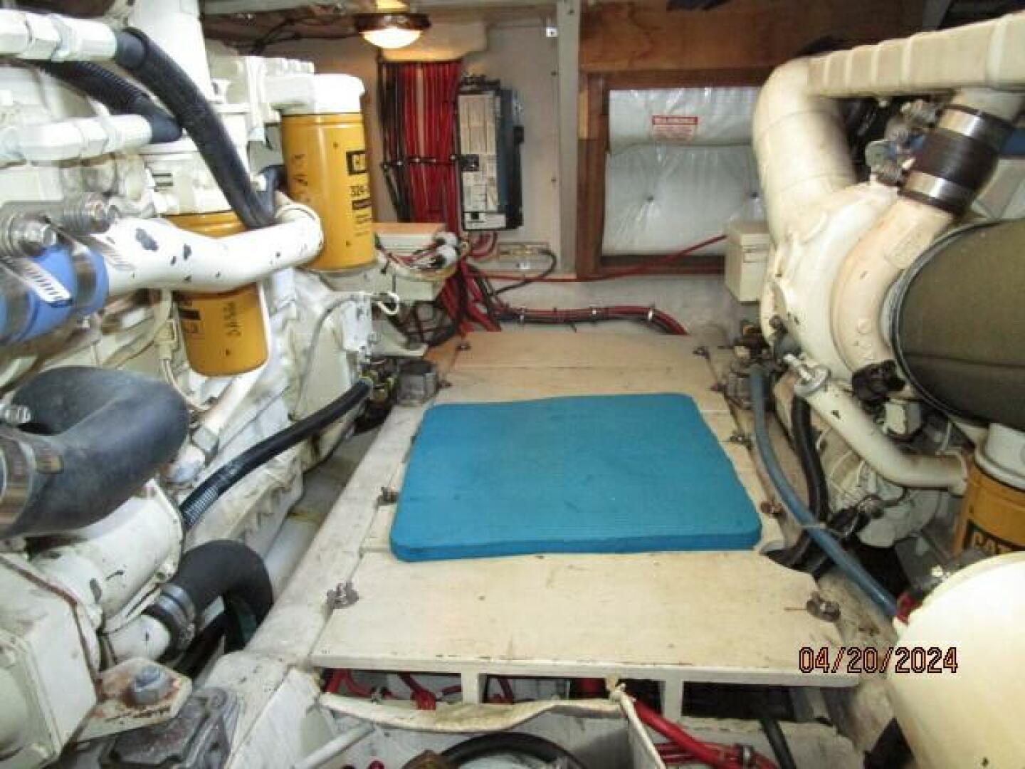 Slide: The Image of 36' Sabreline engine room aft - 4329919