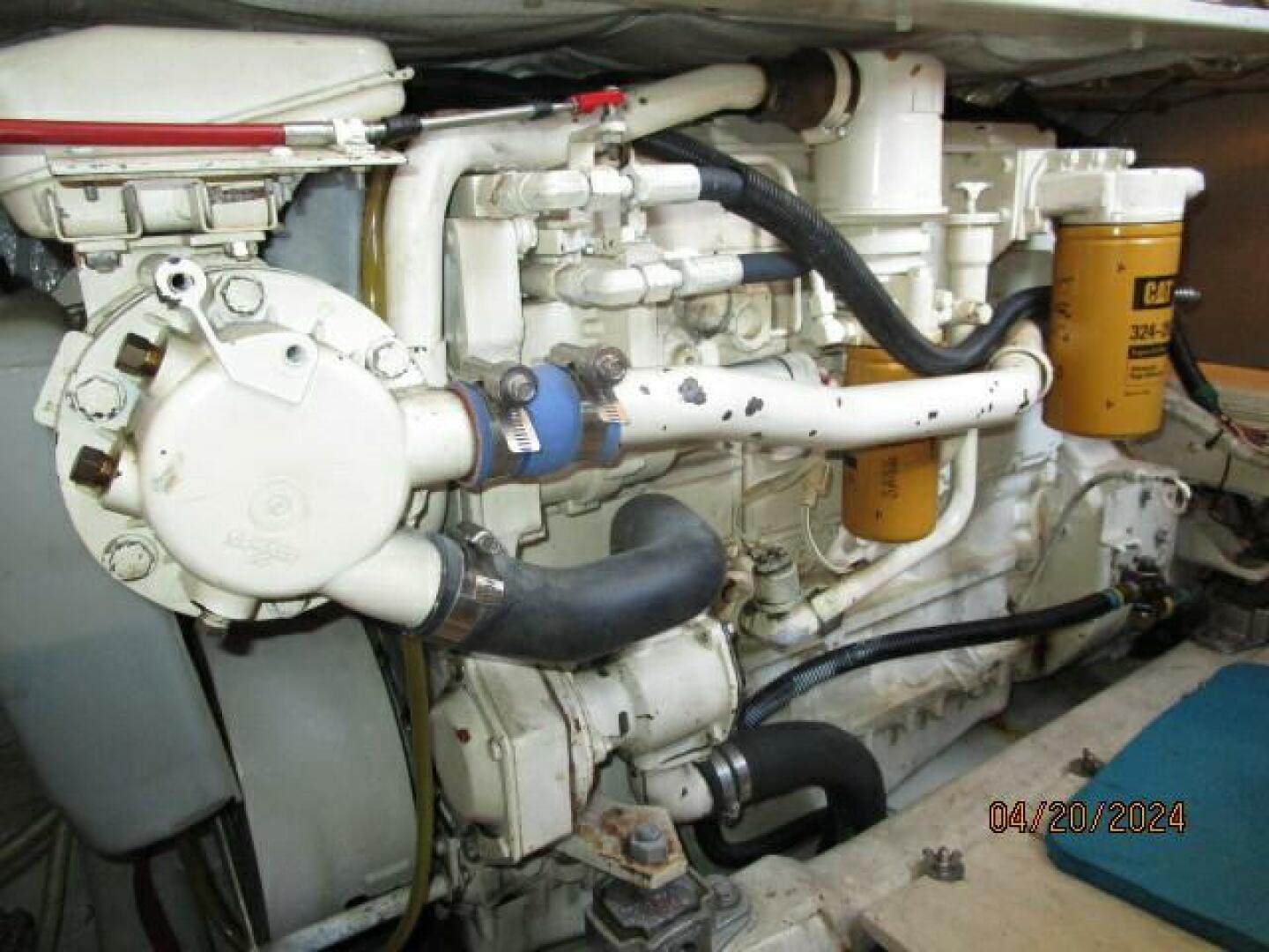 Slide: The Image of 36' Sabreline starboard main engine - 4329978