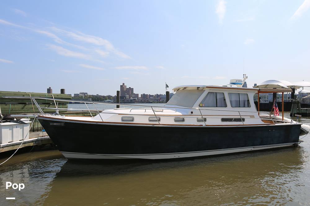 Slide: The Image of Sabreline 36 Hardtop Express 2004 - 11292045