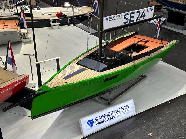 Slide: The Image of Saffier 24 Lite 2025 - 1