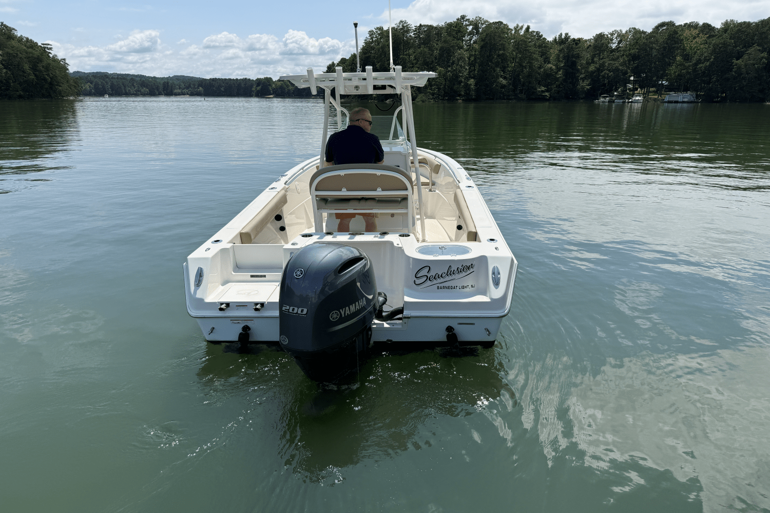 Slide: The Image of Sailfish 220 CC 2021 - 12