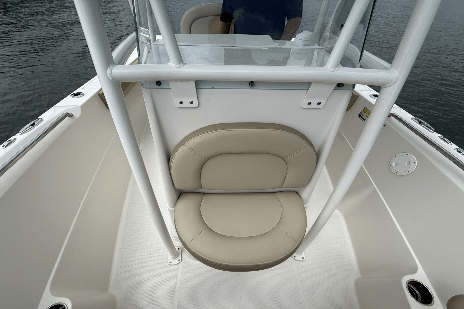 Slide: The Image of Sailfish 220 CC 2021 - 27