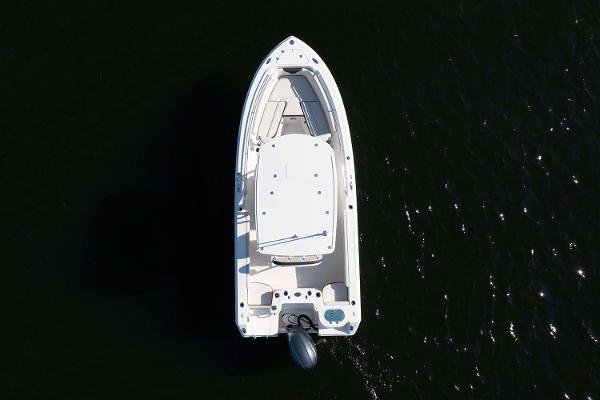 Slide: The Image of Sailfish 220 CC 2023 - 3