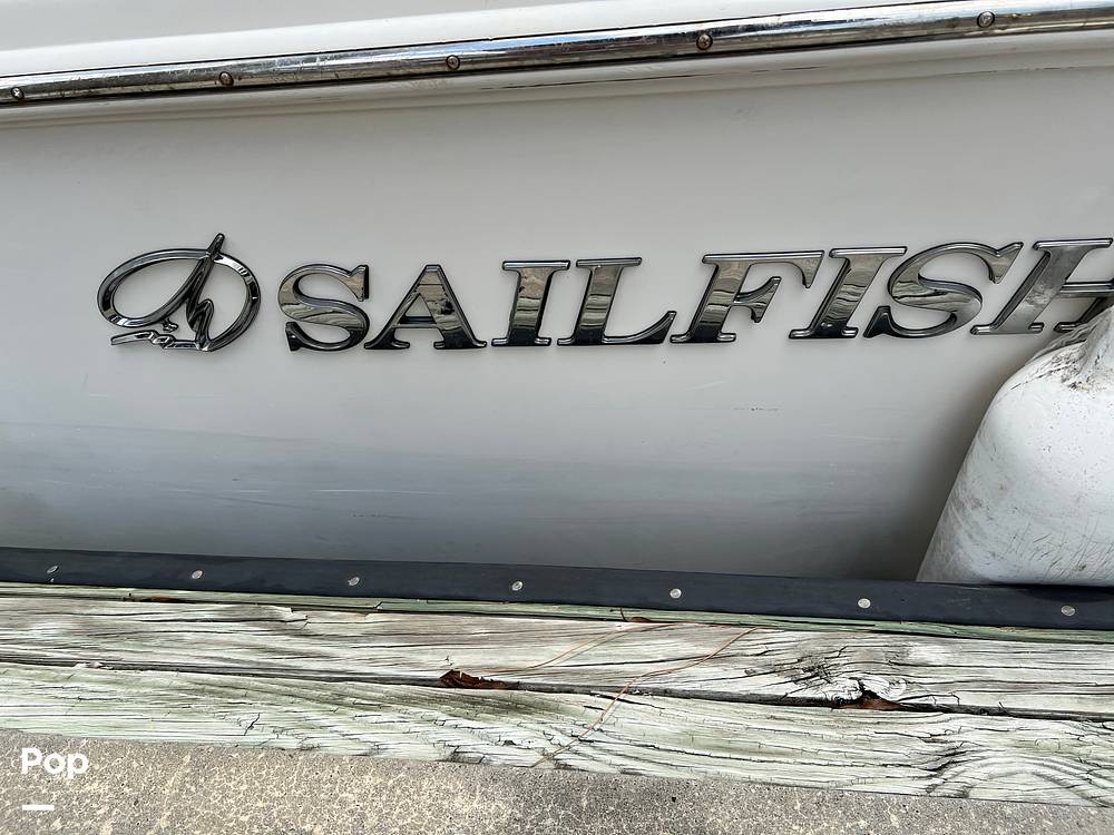 Slide: The Image of Sailfish 242CC 2022 - 42