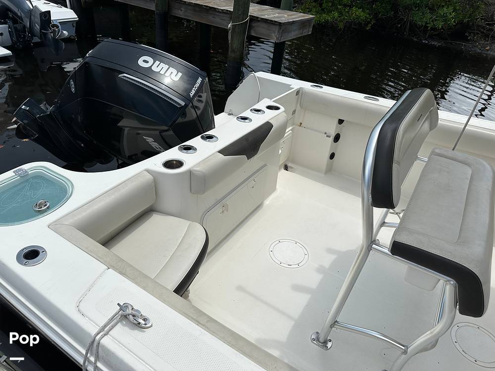 Slide: The Image of Sailfish 242CC 2022 - 63
