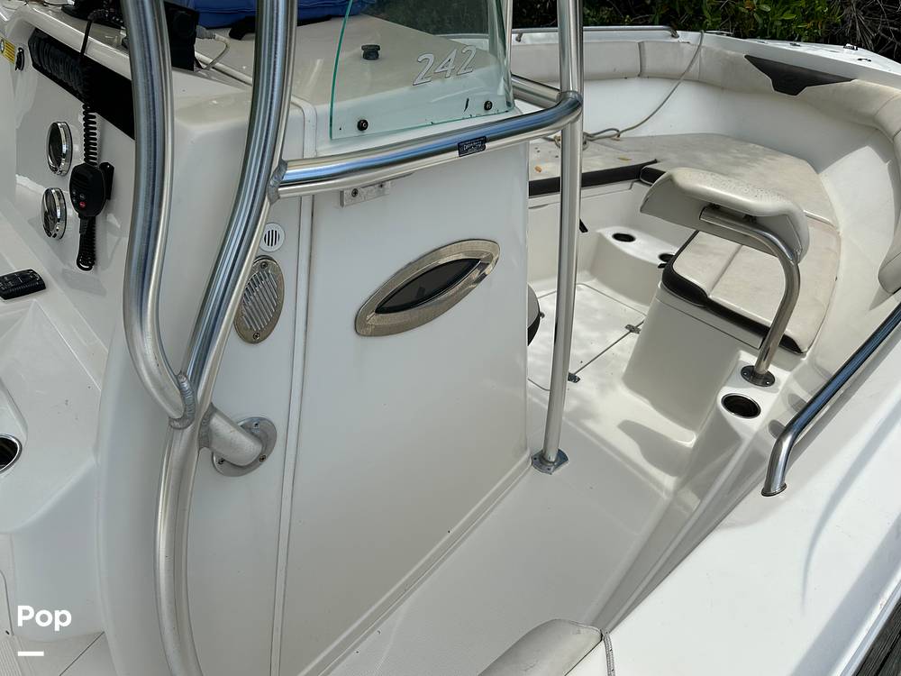 Slide: The Image of Sailfish 242CC 2022 - 64
