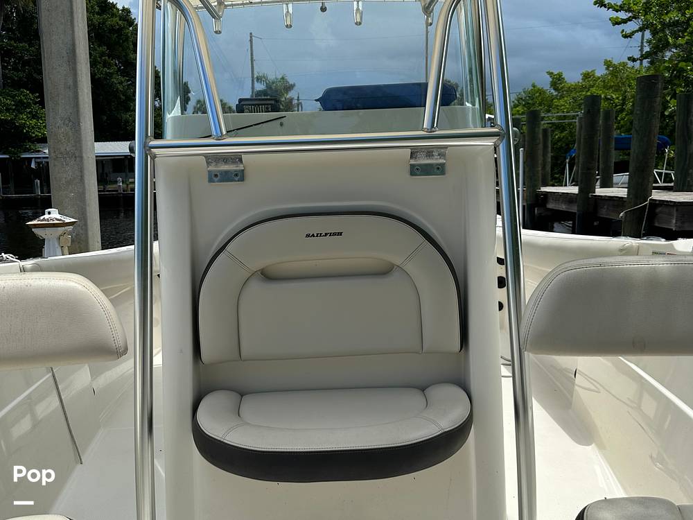 Slide: The Image of Sailfish 242CC 2022 - 75