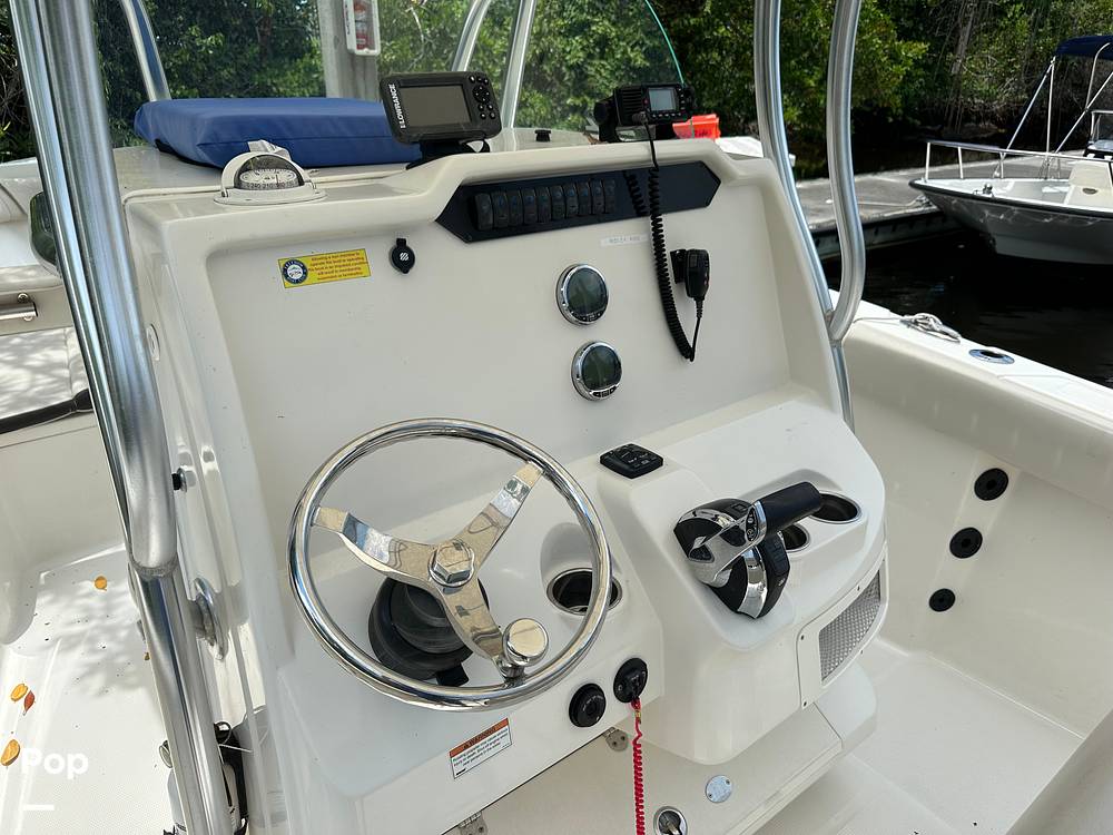 Slide: The Image of Sailfish 242CC 2022 - 86