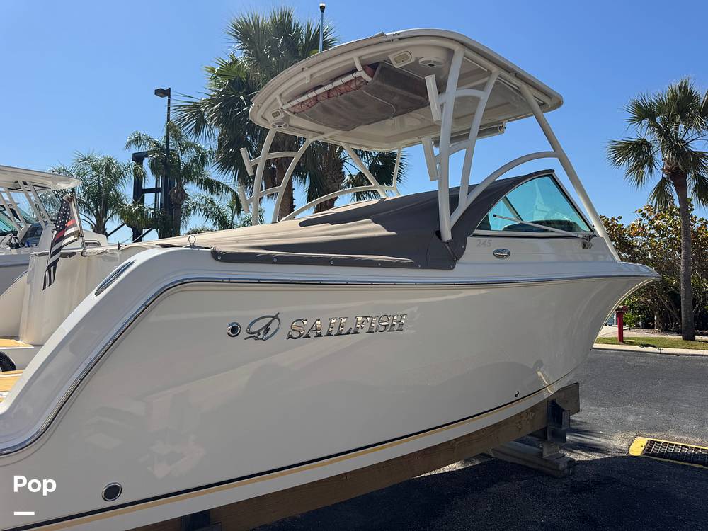 Slide: The Image of Sailfish 245DC 2018 - 15368271