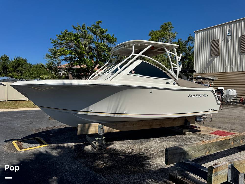 Slide: The Image of Sailfish 245DC 2018 - 15368279