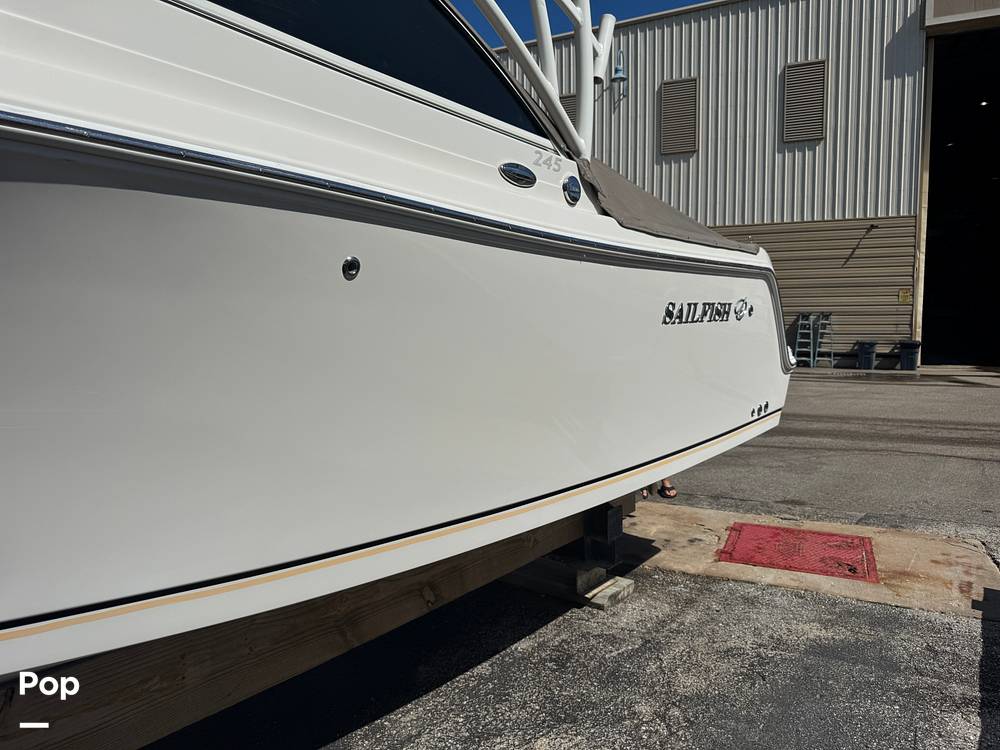 Slide: The Image of Sailfish 245DC 2018 - 15368287