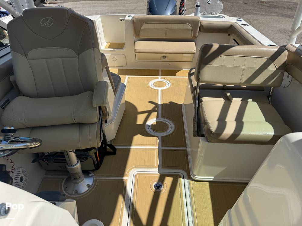 Slide: The Image of Sailfish 245DC 2018 - 15368395