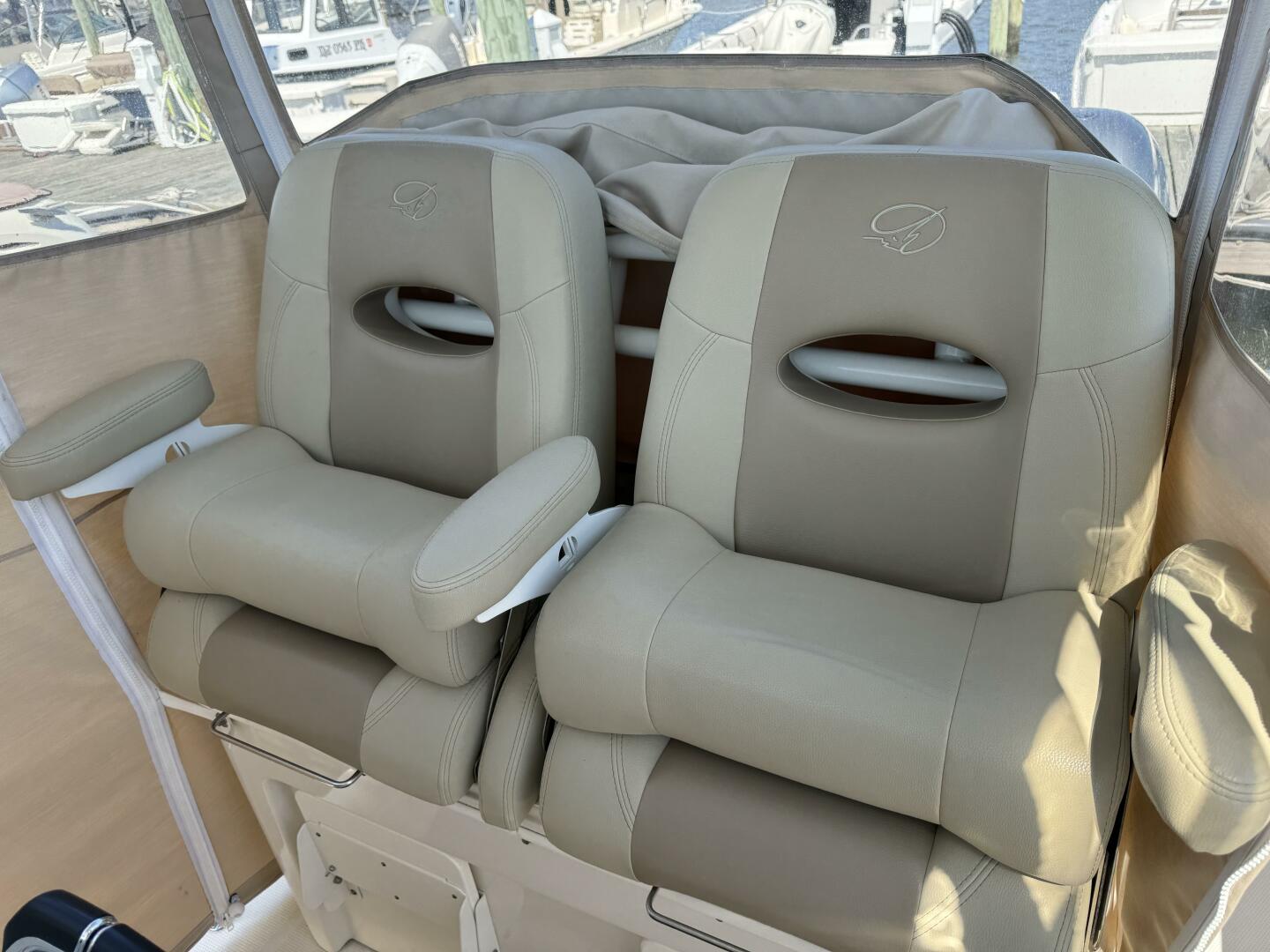 Slide: The Image of Sailfish 270 CC 2019 - 4440156