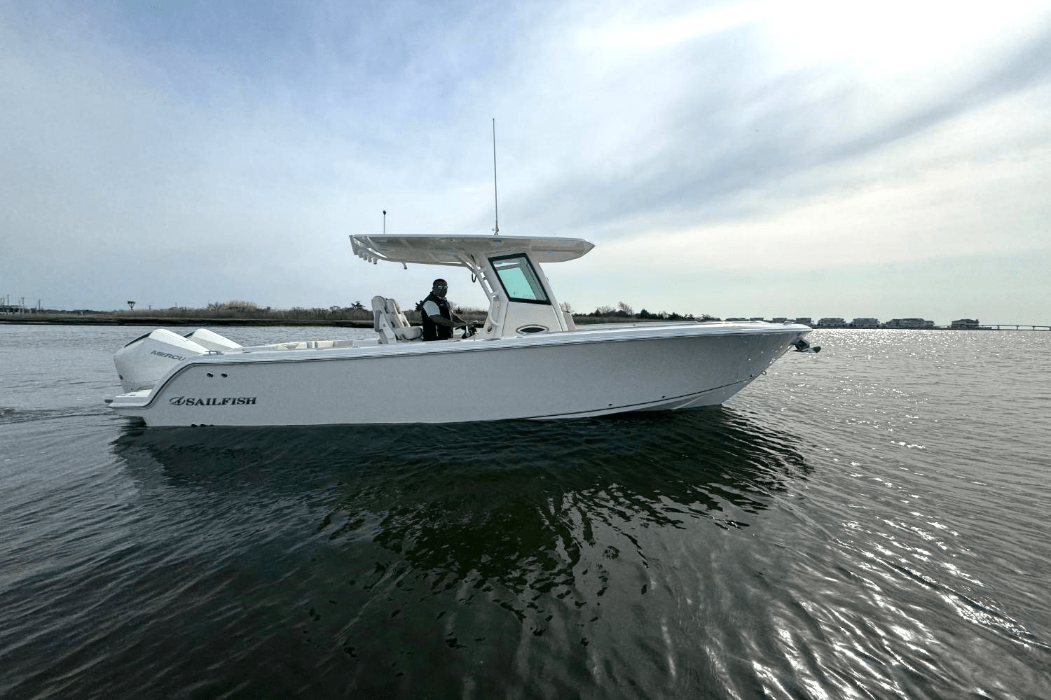 Slide: The Image of Sailfish 272CC SE 2025 - 1