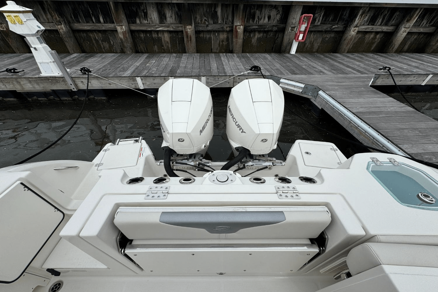 Slide: The Image of Sailfish 272CC SE 2025 - 14