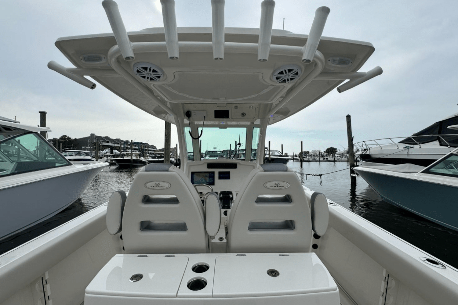 Slide: The Image of Sailfish 272CC SE 2025 - 24