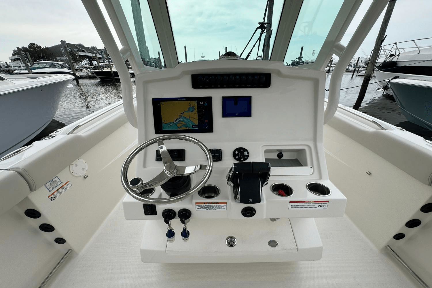 Slide: The Image of Sailfish 272CC SE 2025 - 29