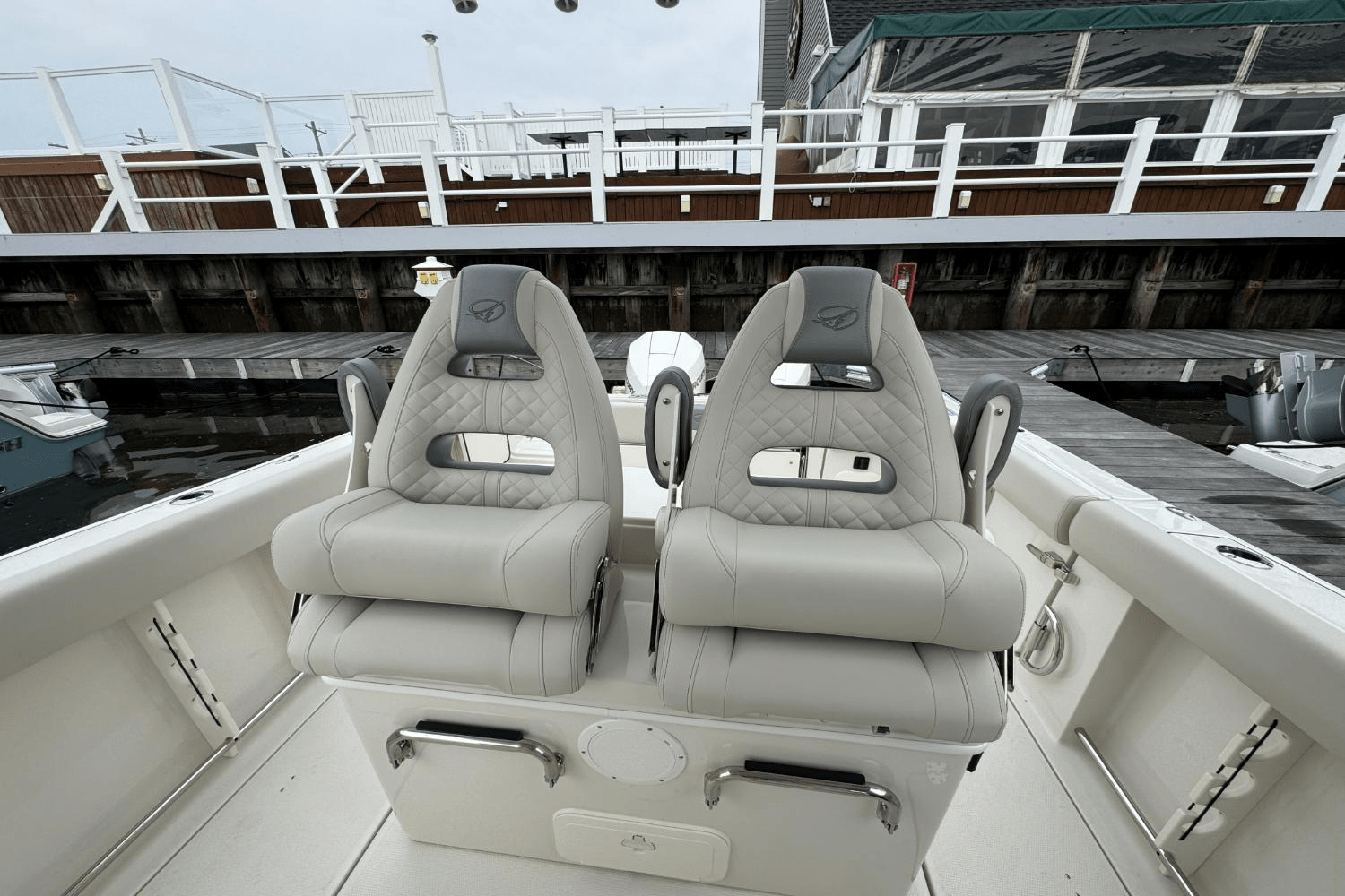 Slide: The Image of Sailfish 272CC SE 2025 - 30