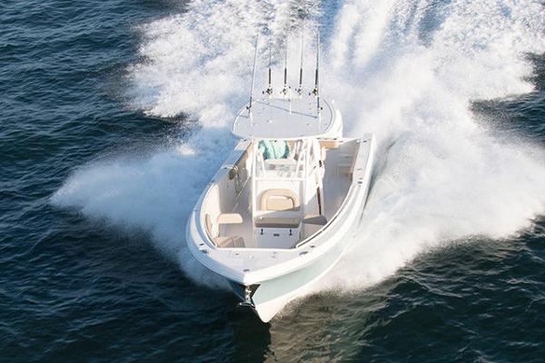 Slide: The Image of Sailfish 320 CC 2022 - 2