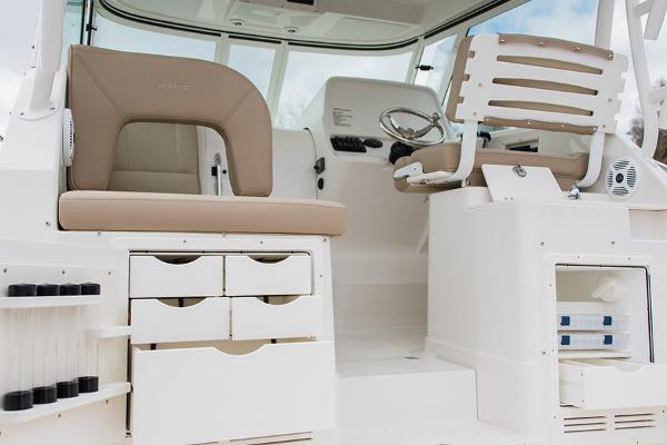 Slide: The Image of Sailfish 320 Express 2021 - 11