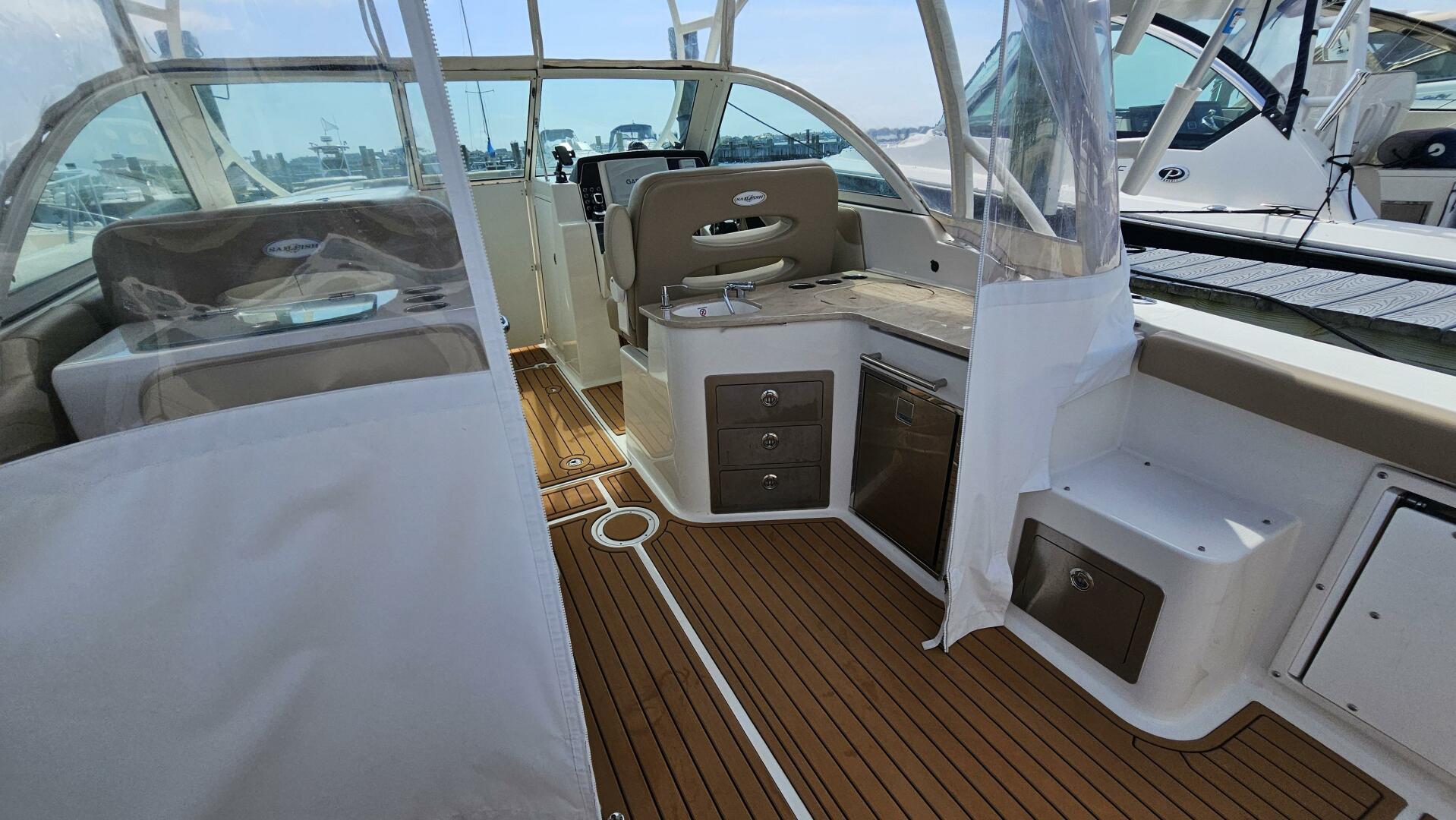 Slide: The Image of Sailfish 325 DC 2019 - 4825951