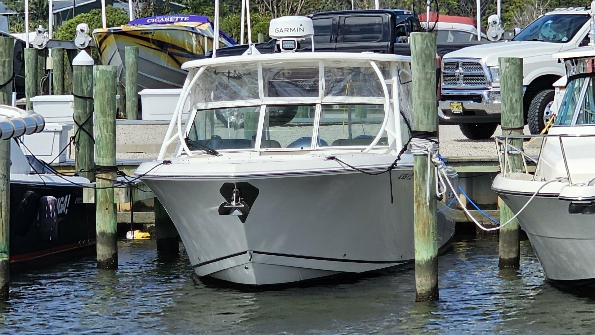 Slide: The Image of Sailfish 325 DC 2019 - 4825986