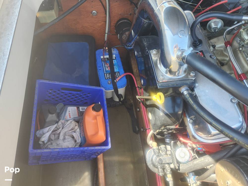 Slide: The Image of Batteries - Engine - 11382954