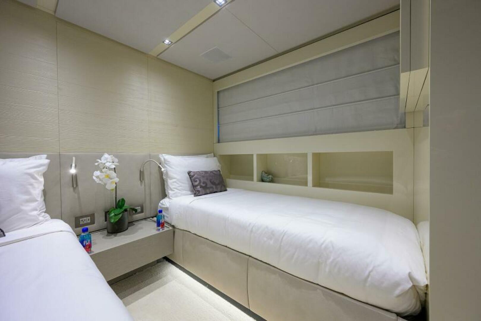 Slide: The Image of Sanlorenzo SD112 Phoenix -Forward Starboard Guest Stateroom 2019 Sanlorenzo SD112 Phoenix - 4745445